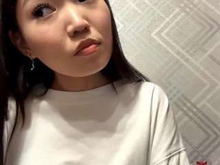 LoyceGoldrup nude is waiting to chat with you live for FREE