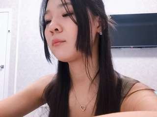 ManonAllen nude is waiting to chat with you live for FREE