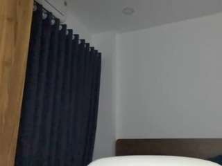 RosalieVasseurBevy nude is waiting to chat with you live for FREE