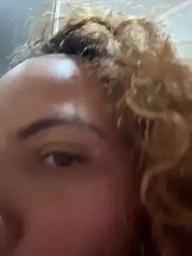 Chloe_Leaozinho nude pussy Live Sex Chat & Recorded Videos