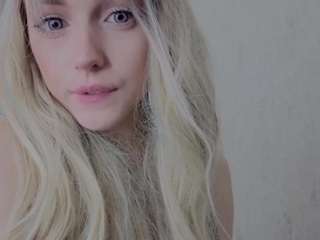 CleoPasstra nude is waiting to chat with you live for FREE