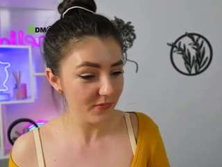 Dolly-sunshine nude is waiting to chat with you live for FREE