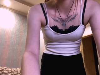 EldoraSebero nude is waiting to chat with you live for FREE