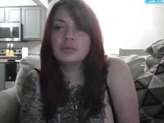 RubyLuxe nude is waiting to chat with you live for FREE