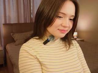 SeptemberBrisk nude is waiting to chat with you live for FREE