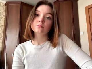 TameraKindler nude is waiting to chat with you live for FREE
