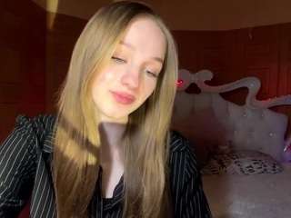 TanishaMehdi nude is waiting to chat with you live for FREE