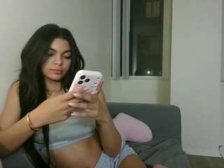 Esteemaexo nude is waiting to chat with you live for FREE