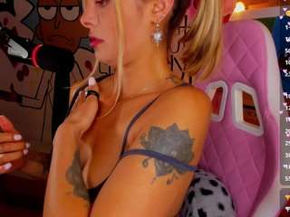 F E R , ღ ♥ nude is waiting to chat with you live for FREE