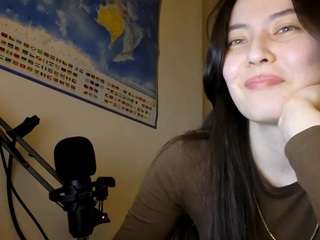 GearldineTavernia nude is waiting to chat with you live for FREE