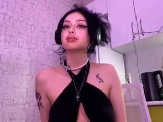 Paige nude is waiting to chat with you live for FREE