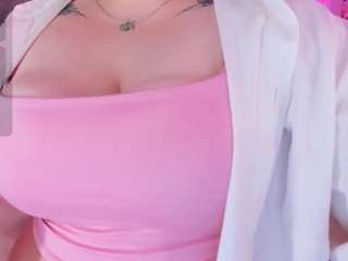 Sophie-Purple nude is waiting to chat with you live for FREE
