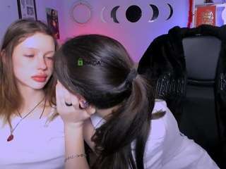 Veloria-vale3 nude is waiting to chat with you live for FREE