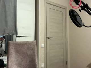 CarmelJardon nude is waiting to chat with you live for FREE