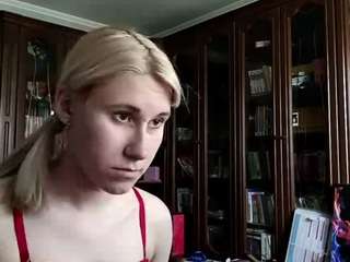 ClarisProcsal nude is waiting to chat with you live for FREE
