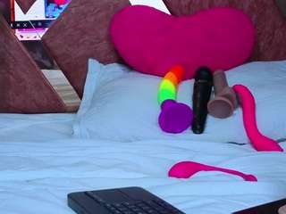 Emma-Revees nude is waiting to chat with you live for FREE