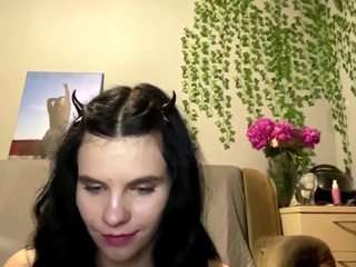 Jacqulyn nude is waiting to chat with you live for FREE
