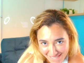 Luna-elvvet nude is waiting to chat with you live for FREE