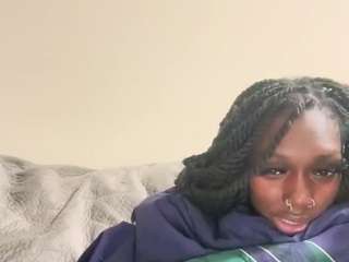 Pxssy Petite nude is waiting to chat with you live for FREE
