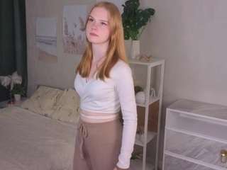 TressaPrinzivalli nude is waiting to chat with you live for FREE