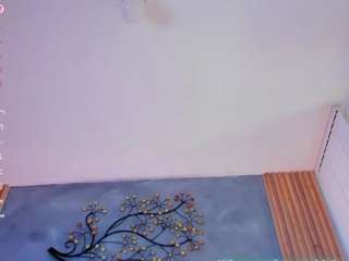 Valentinaforerox nude is waiting to chat with you live for FREE