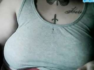 VeronicaStylez nude is waiting to chat with you live for FREE