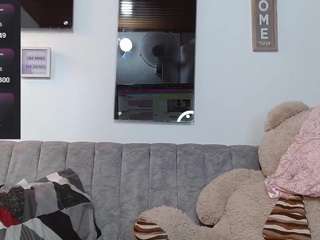 Chantal_bigboobs1 nude is waiting to chat with you live for FREE