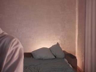 GidgetTroha nude is waiting to chat with you live for FREE