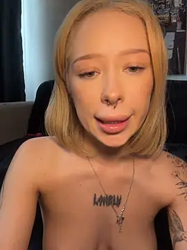 MaryChanXO nude pussy Live Sex Chat & Recorded Videos
