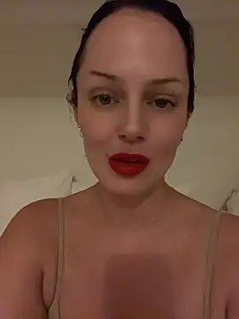 molotovmami nude pussy Live Sex Chat & Recorded Videos