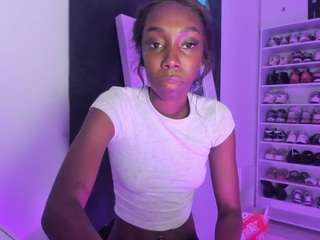 Playful-ambar nude is waiting to chat with you live for FREE