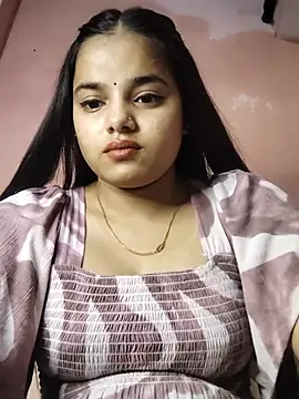 Queen_111 nude pussy Live Sex Chat & Recorded Videos
