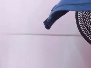 Sam-violeta nude is waiting to chat with you live for FREE