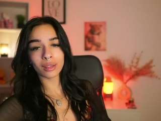 SisaBlue nude is waiting to chat with you live for FREE