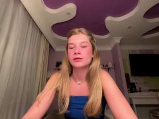 Taya nude is waiting to chat with you live for FREE