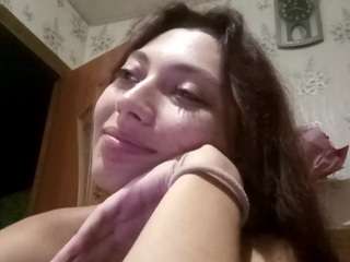 BirdieMacer nude is waiting to chat with you live for FREE