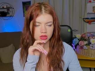 Eiris-moon nude is waiting to chat with you live for FREE