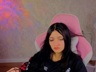 Emily-Carterii nude is waiting to chat with you live for FREE