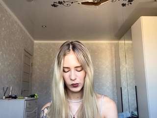 KatelinMuskelly nude is waiting to chat with you live for FREE