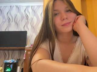 LuanneCallado nude is waiting to chat with you live for FREE