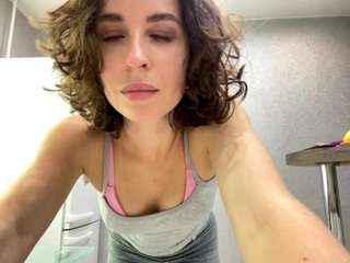 SigridHerrell nude is waiting to chat with you live for FREE