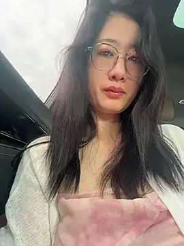 weiwei103 nude pussy Live Sex Chat & Recorded Videos